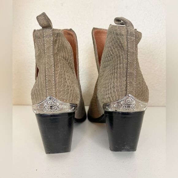 Jeffrey Campbell Cromwell pointed toe Ankle Bootie suede snake embossed 10 - Picture 7 of 16